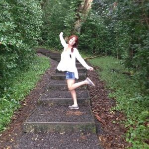 Meet your Posher, Sharon